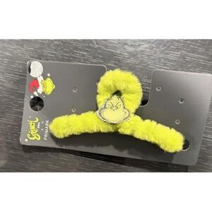 NWT Grinch Hair Claw Clip